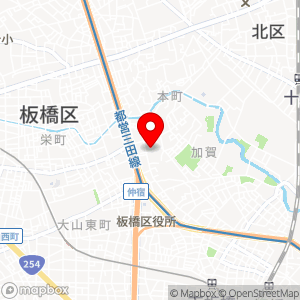 ライフ 仲宿店の地図