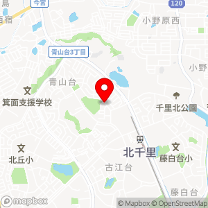 ＵＲ千里青山台団地駐車場の地図