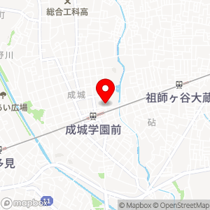 ファミリーマート 成城六丁目店の地図