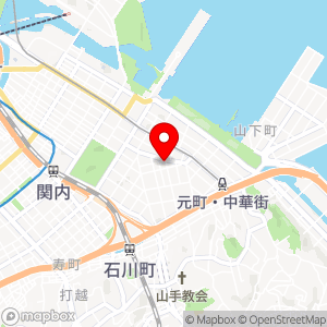 山下町第１８駐車場の地図