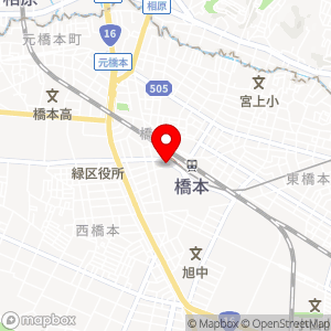 ファミリーマート 橋本駅南口店の地図