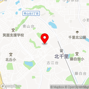 ＵＲ千里青山台団地駐車場の地図