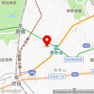 ファミリーマート 神宮前五丁目南店の地図