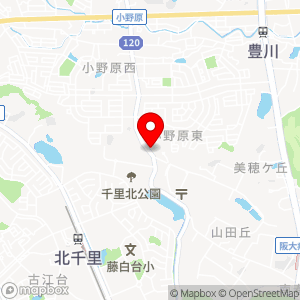 セブン-イレブン 吹田上山田店の地図
