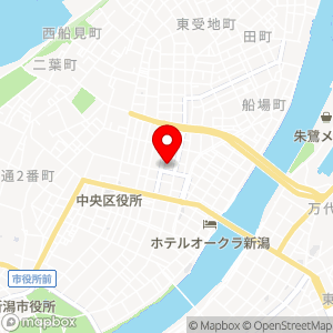 セブン-イレブン 新潟本町通店の地図