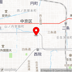 ヴィラサンシルク西大路駐車場の地図