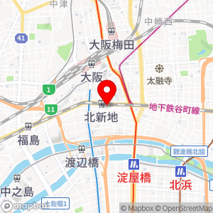 ファミリーマート 曽根崎新地店の地図